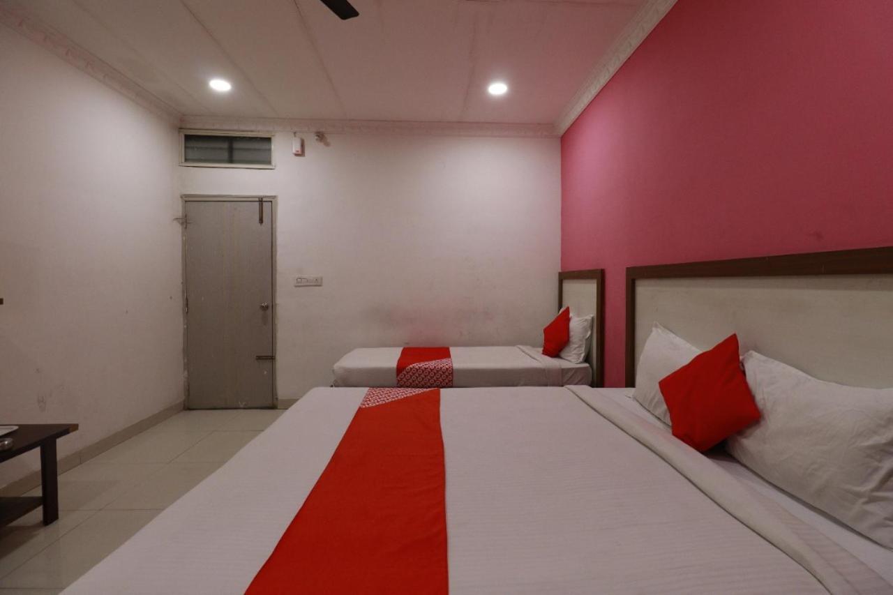 Hotel Abhimani Inn Bengaluru Kültér fotó
